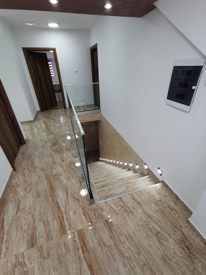 Sobe I Apartmani Casa Mia Pecinci Dış mekan fotoğraf