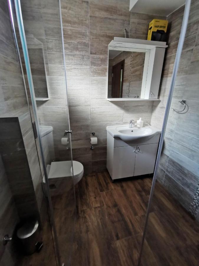 Sobe I Apartmani Casa Mia Pecinci Dış mekan fotoğraf