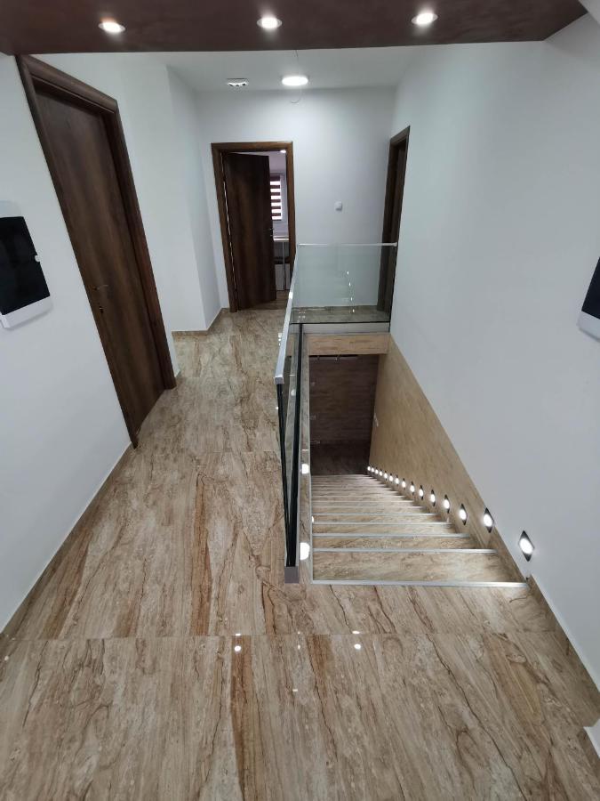 Sobe I Apartmani Casa Mia Pecinci Dış mekan fotoğraf