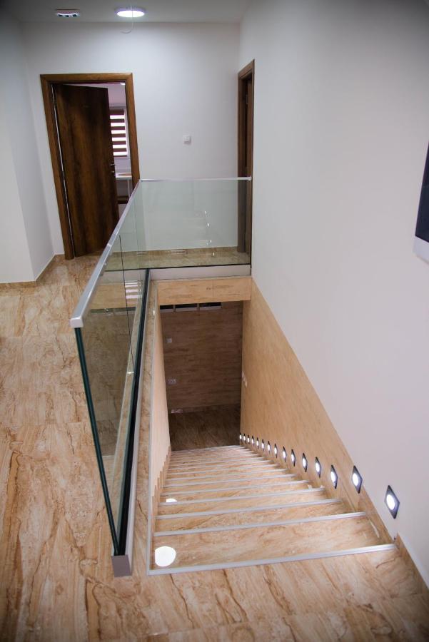 Sobe I Apartmani Casa Mia Pecinci Dış mekan fotoğraf