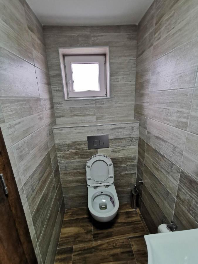 Sobe I Apartmani Casa Mia Pecinci Dış mekan fotoğraf